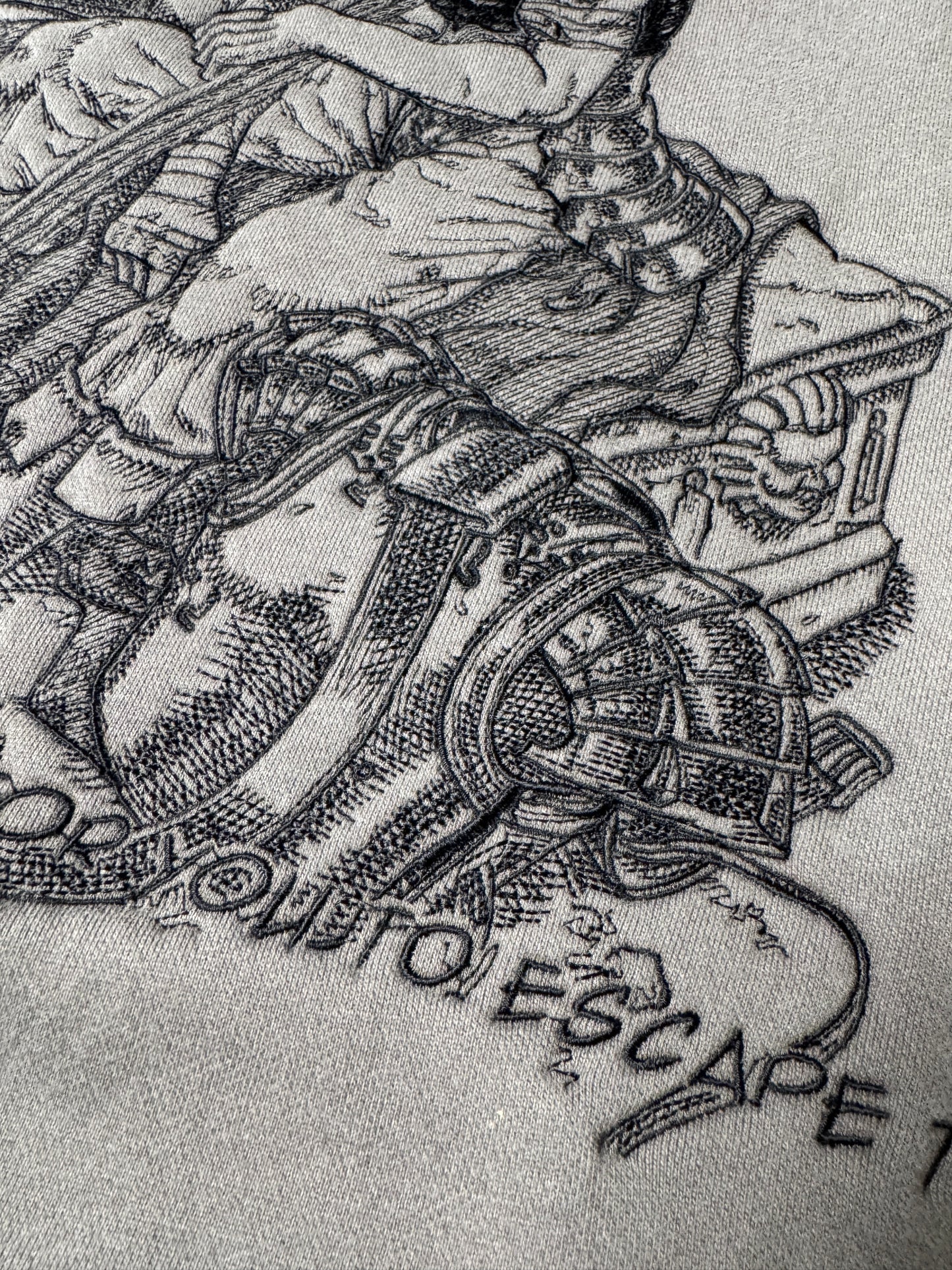 BERSERK EMBROIDERY HOODIE